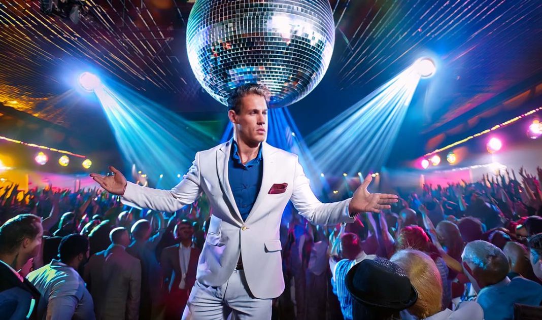 Saturday Night Fever (1977)